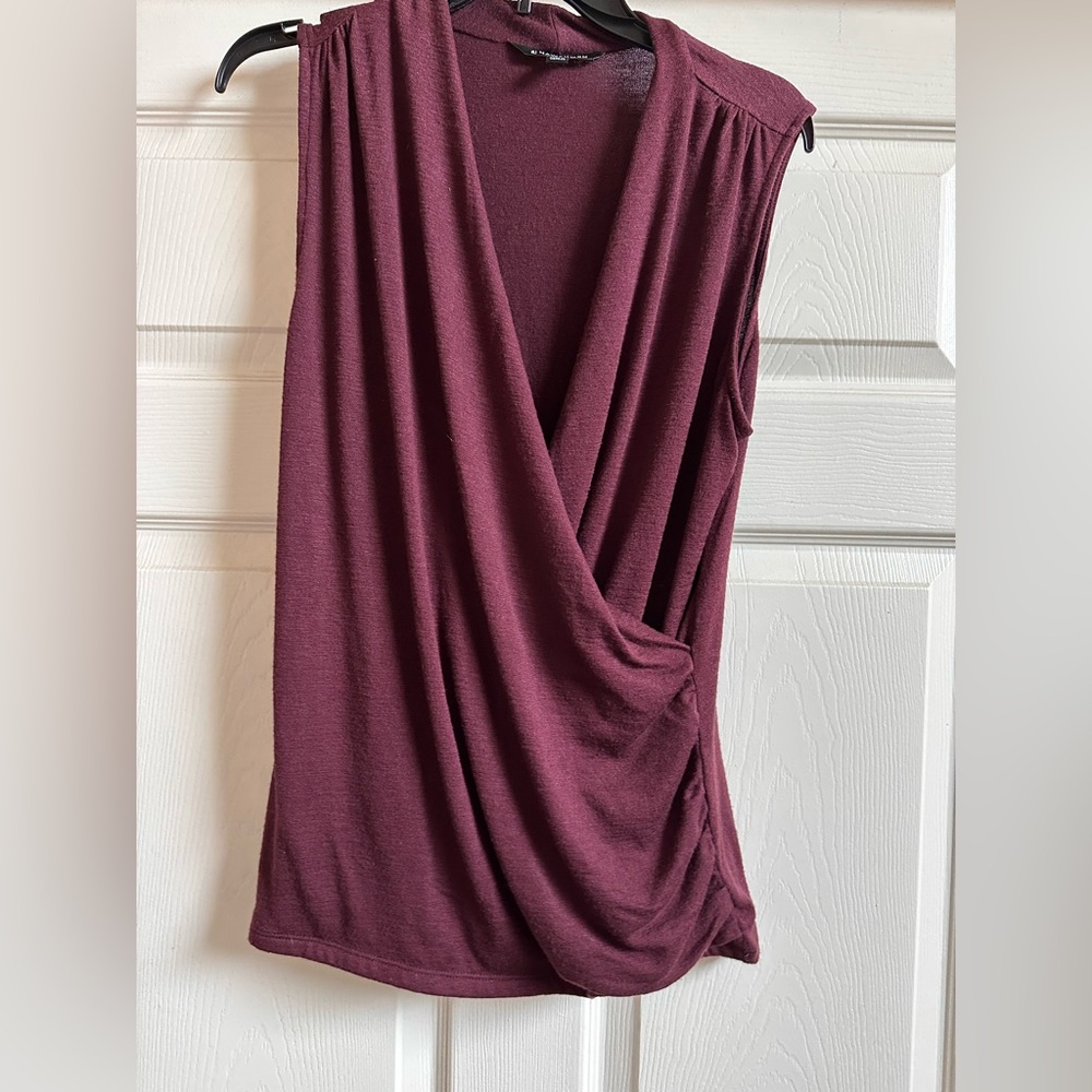 Maroon knit wrap top in a Large from 41 Hawthorn